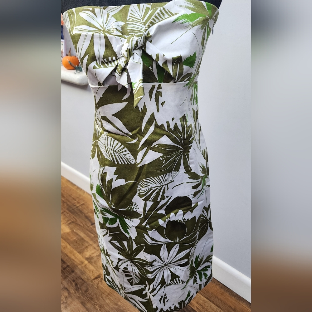 Willie Smith Strapless Tropical Dress  Size 8 White with Green Floral - Picture 2 of 12